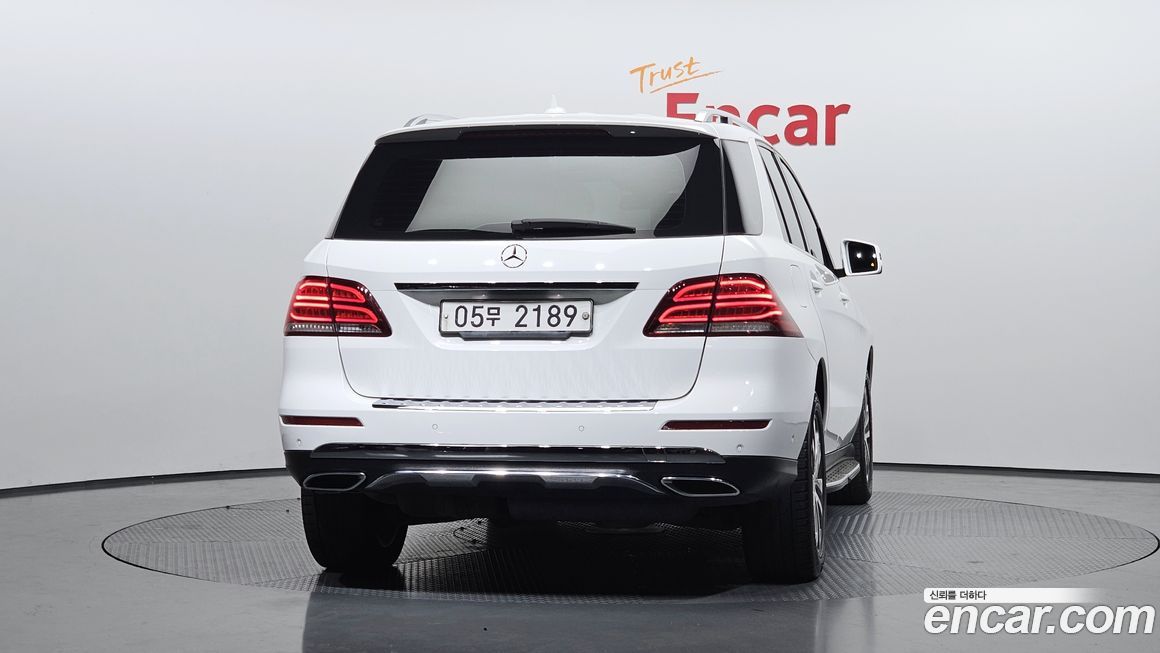 Mercedes-Benz GLE-Class 2017