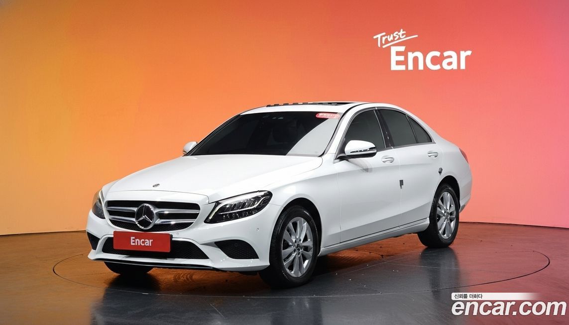 Mercedes-Benz C-Class 2020