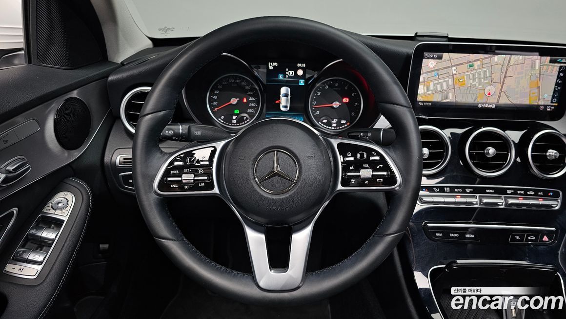 Mercedes-Benz C-Class 2020