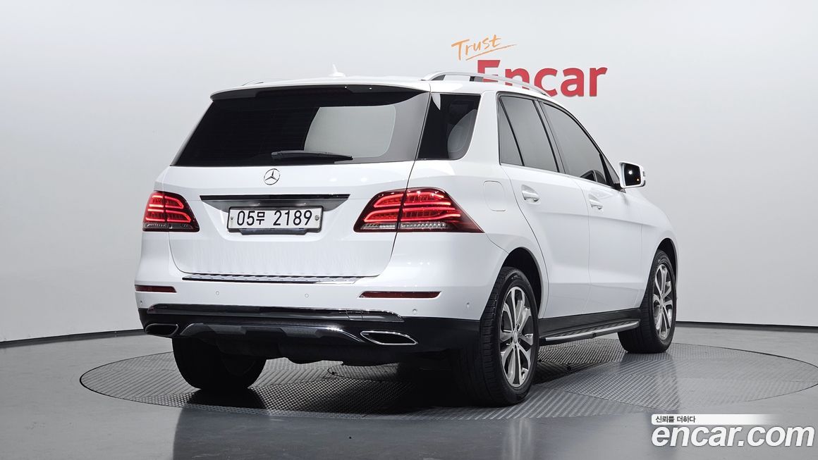 Mercedes-Benz GLE-Class 2017