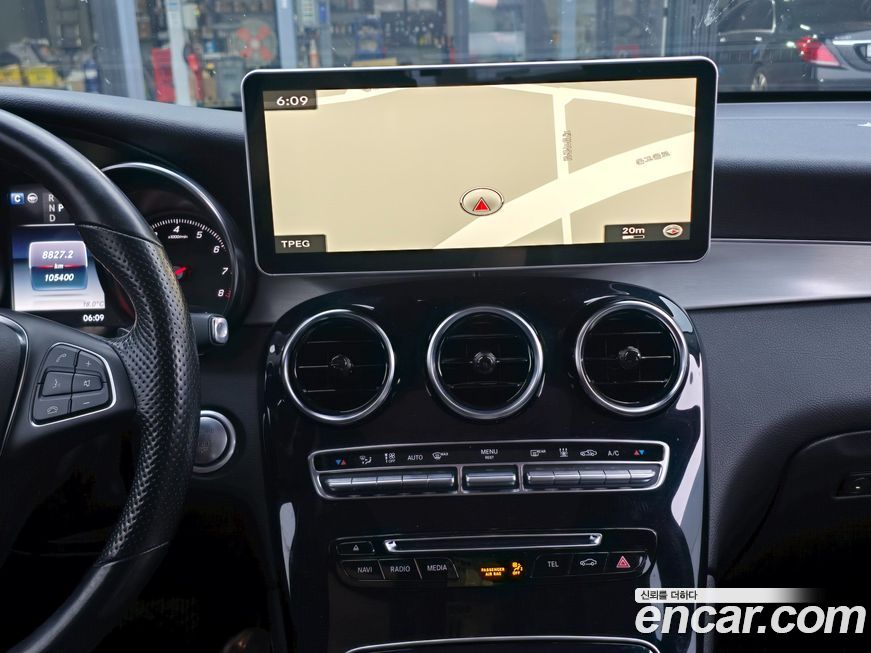 Mercedes-Benz GLC-Class 2019