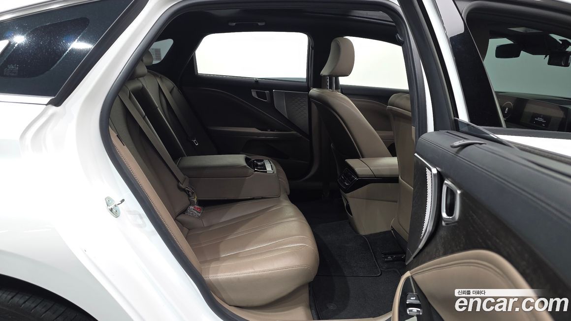 Kia K8 2023