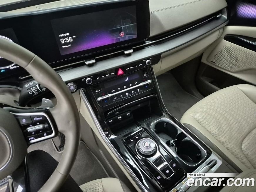 Kia Canival 2021