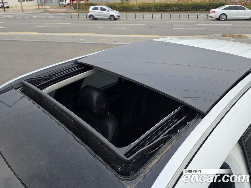 Mercedes-Benz GLC-Class 2019