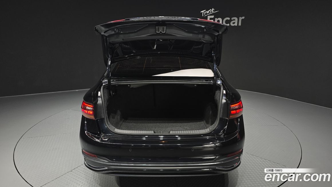 Volkswagen Jetta 2023