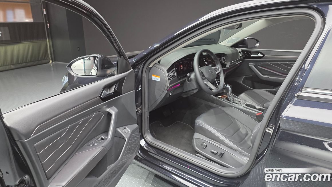 Volkswagen Jetta 2023