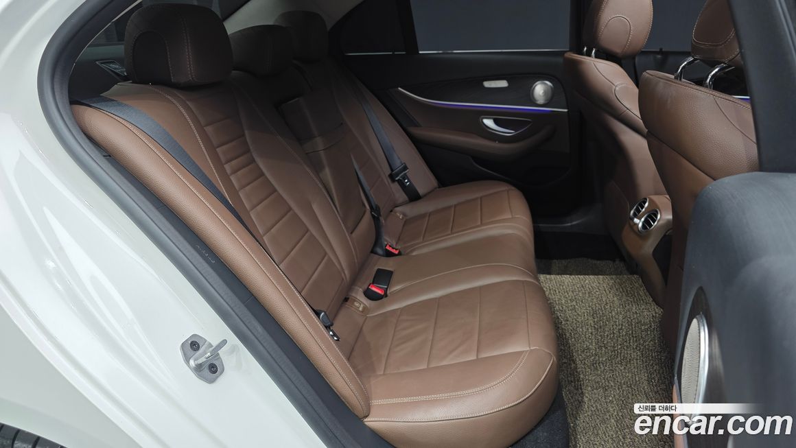 Mercedes-Benz E-Class 2018