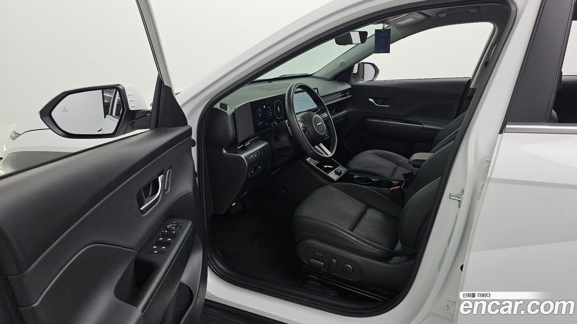 Hyundai Kona 2025