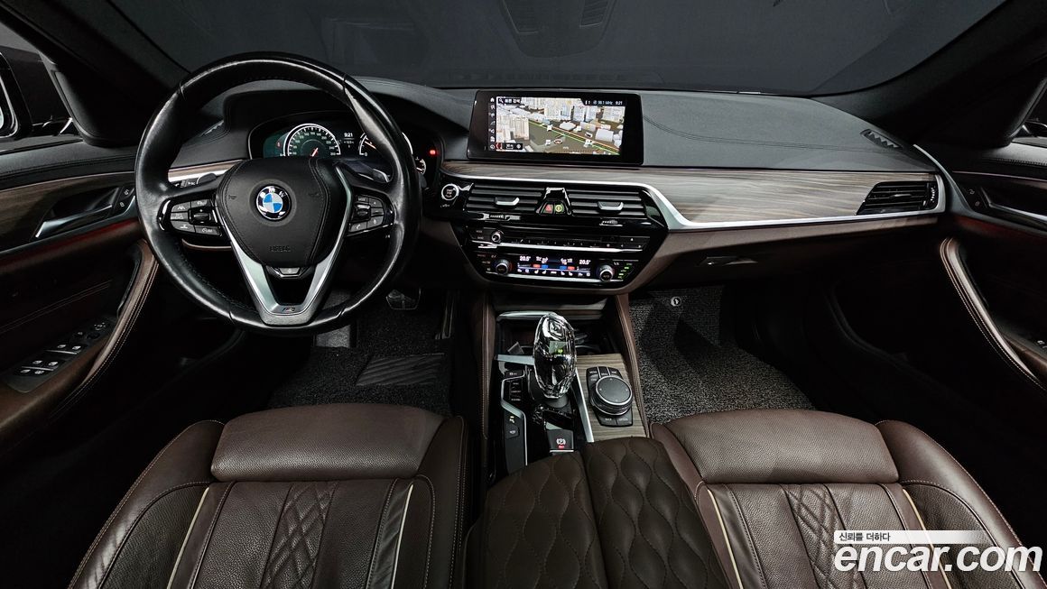 BMW 5-Series 2018