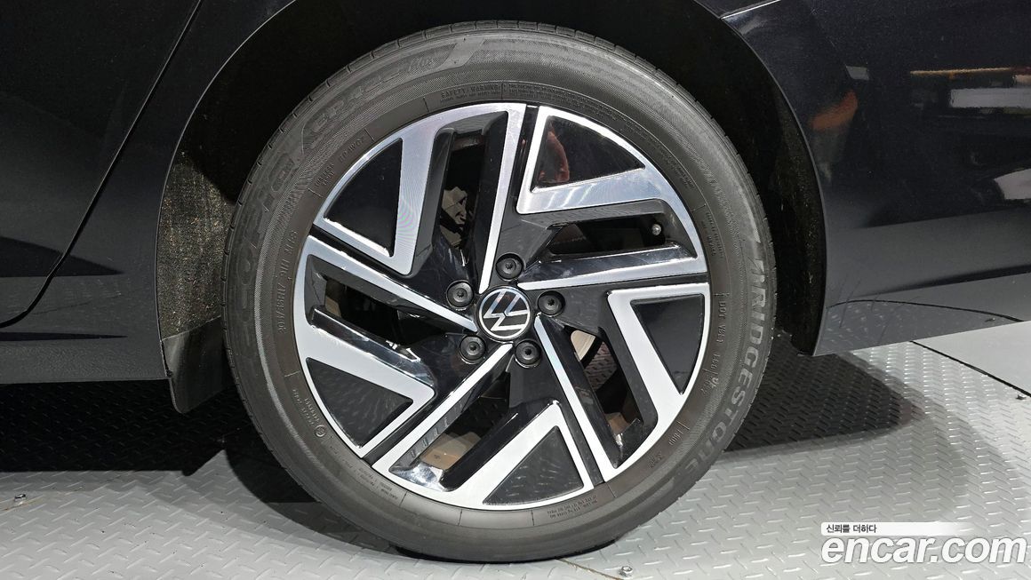 Volkswagen Jetta 2023