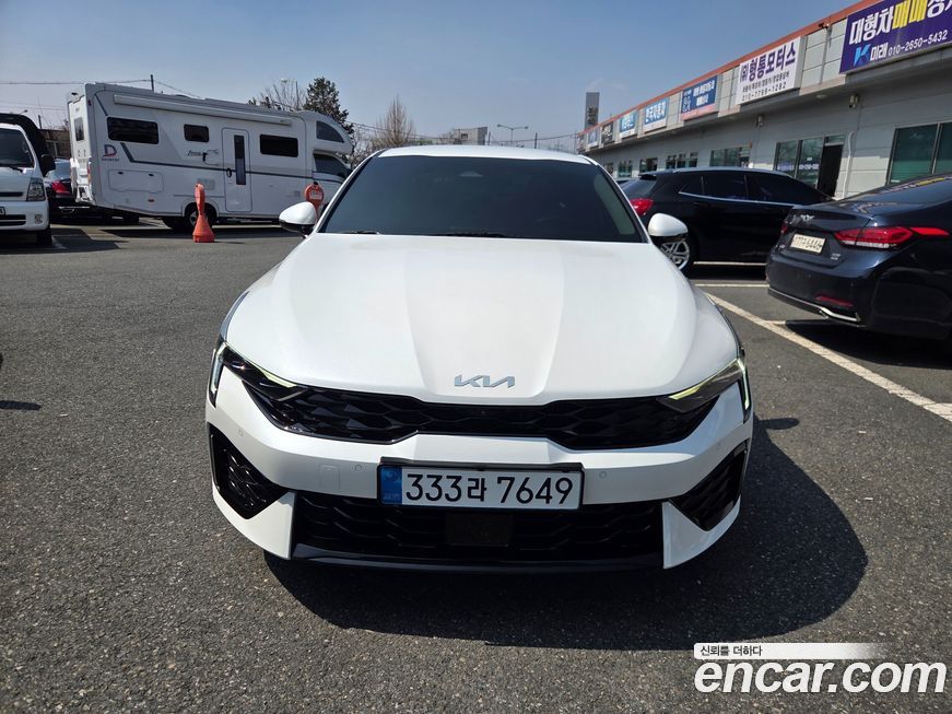 Kia K5 2025