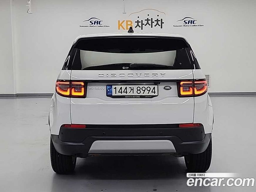 Land Rover Discovery Sport 2021