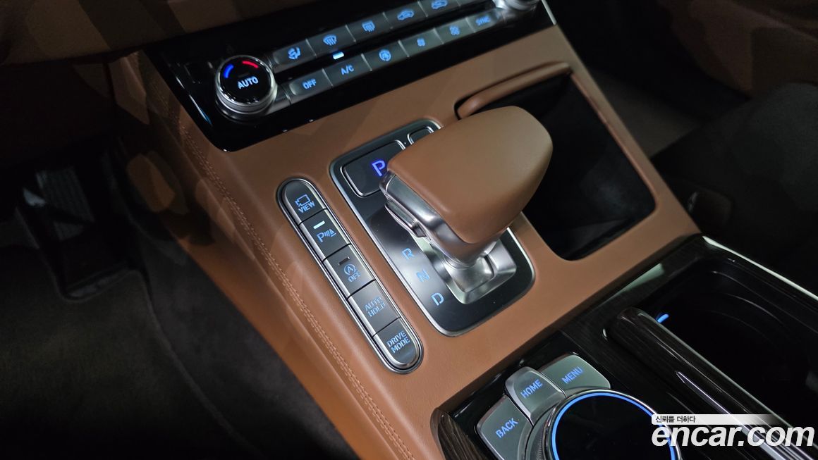 Genesis G90 2019