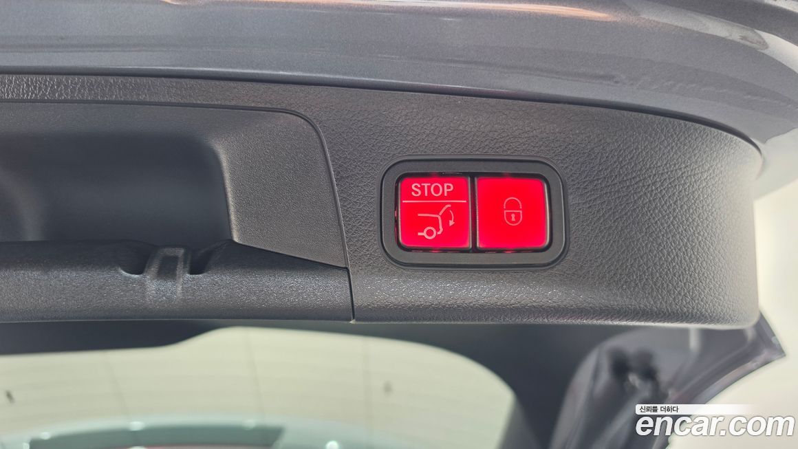 Mercedes-Benz GLA-Class 2023