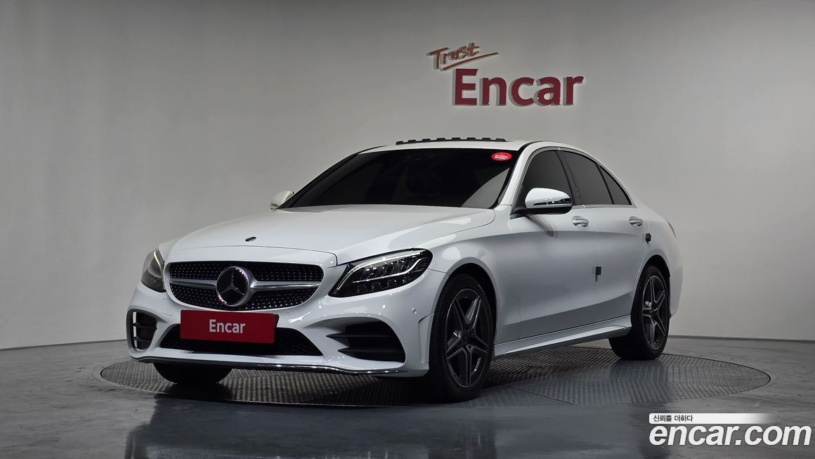 Mercedes-Benz C-Class 2021