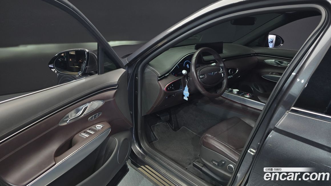 Genesis GV70 2021