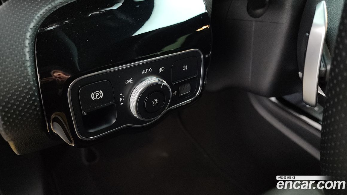 Mercedes-Benz CLA-Class 2021