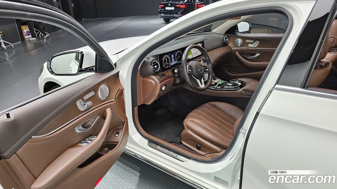 Mercedes-Benz E-Class 2020