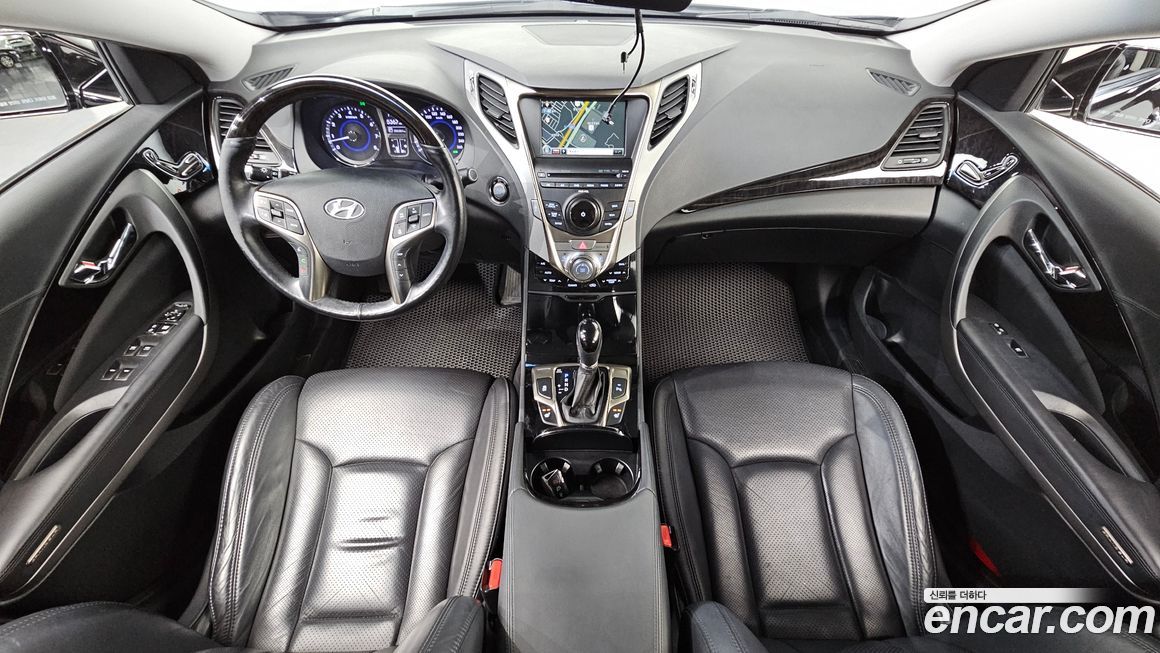 Hyundai Grandeur 2012