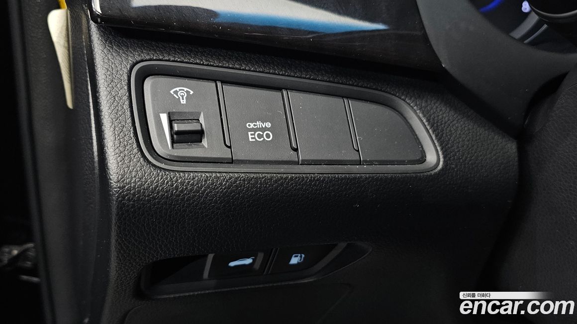 Hyundai Grandeur 2012