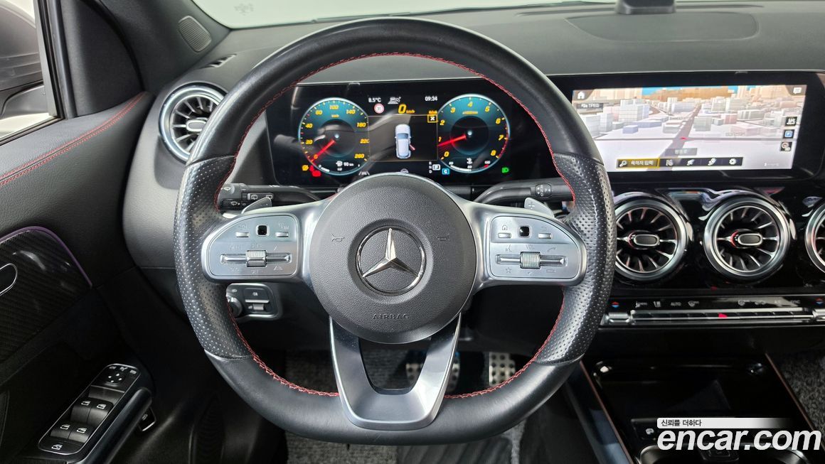 Mercedes-Benz GLA-Class 2023