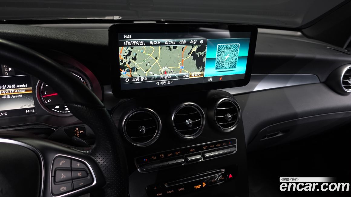 Mercedes-Benz GLC-Class 2019