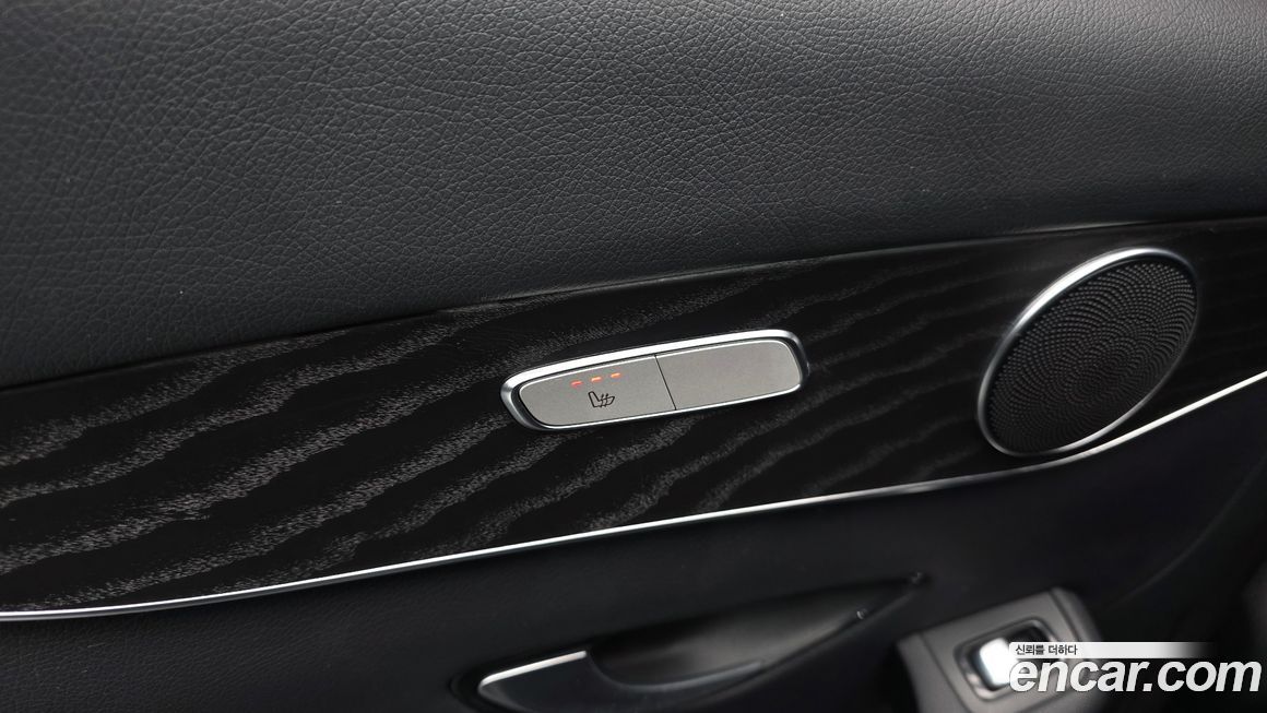 Mercedes-Benz GLC-Class 2019