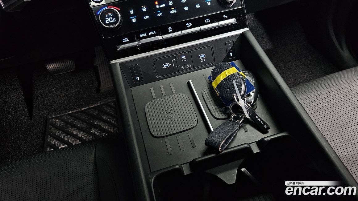 Hyundai Santafe 2025