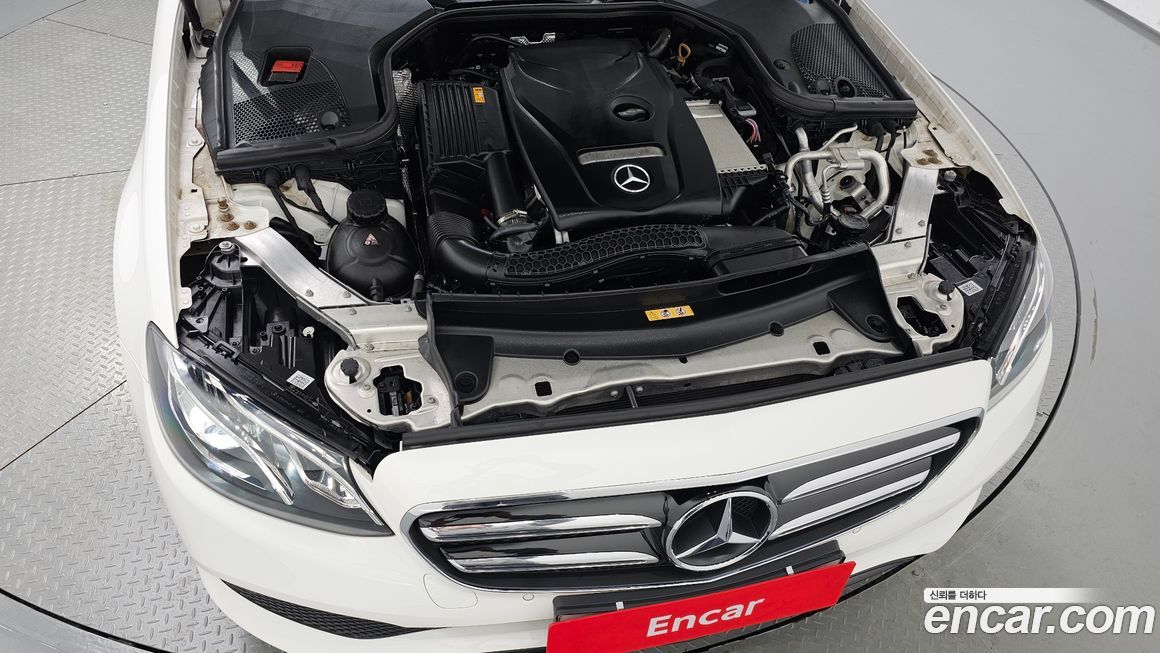 Mercedes-Benz E-Class 2020