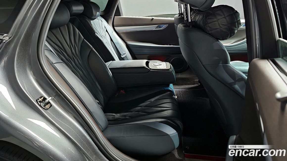 Genesis G80 2021