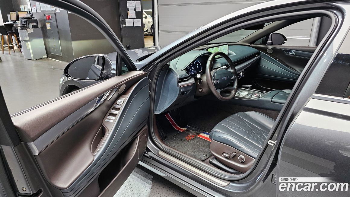 Genesis G80 2021