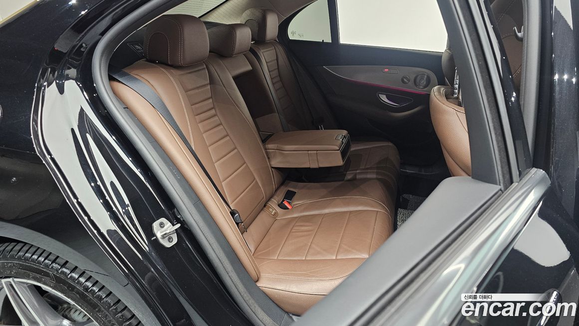 Mercedes-Benz E-Class 2020