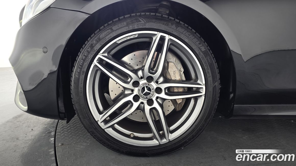 Mercedes-Benz E-Class 2020