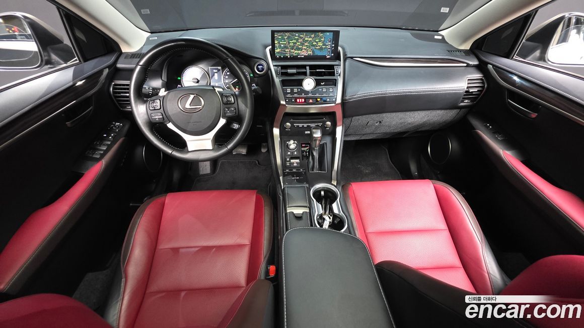 Lexus NX 2018