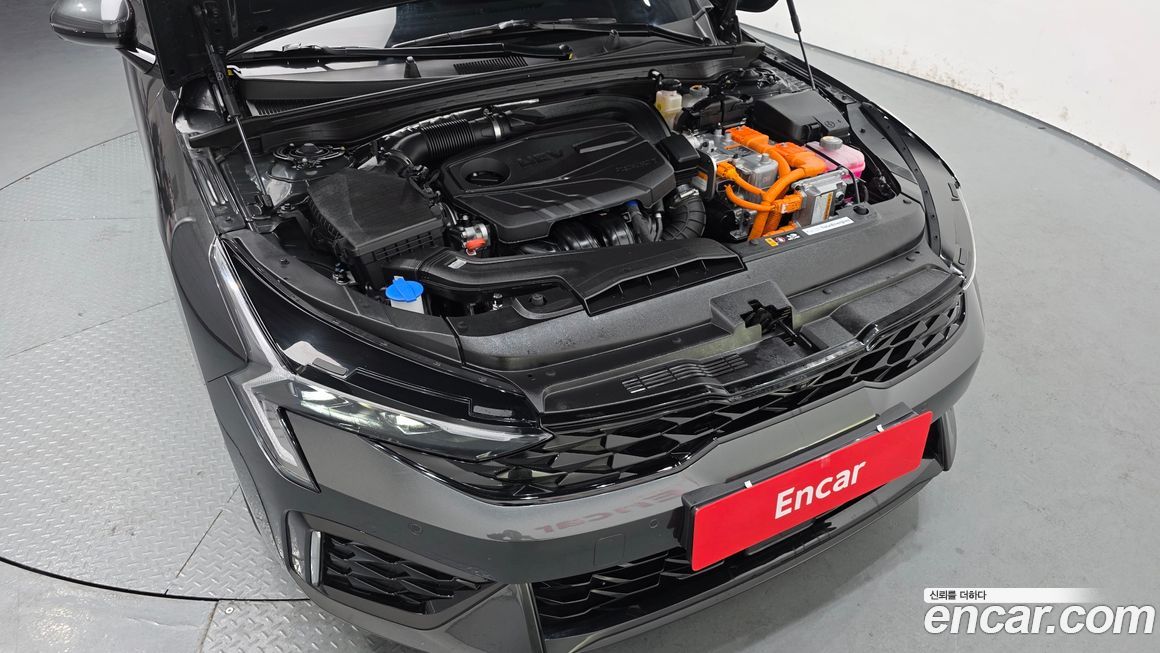 Kia K5 2025