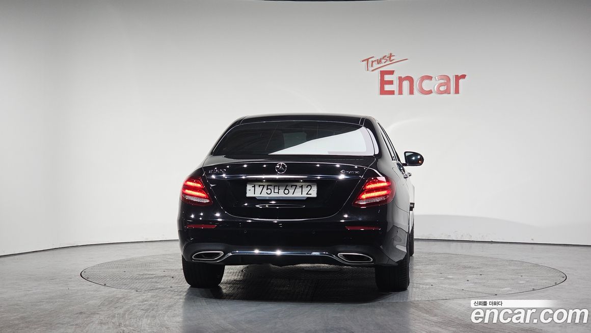 Mercedes-Benz E-Class 2020