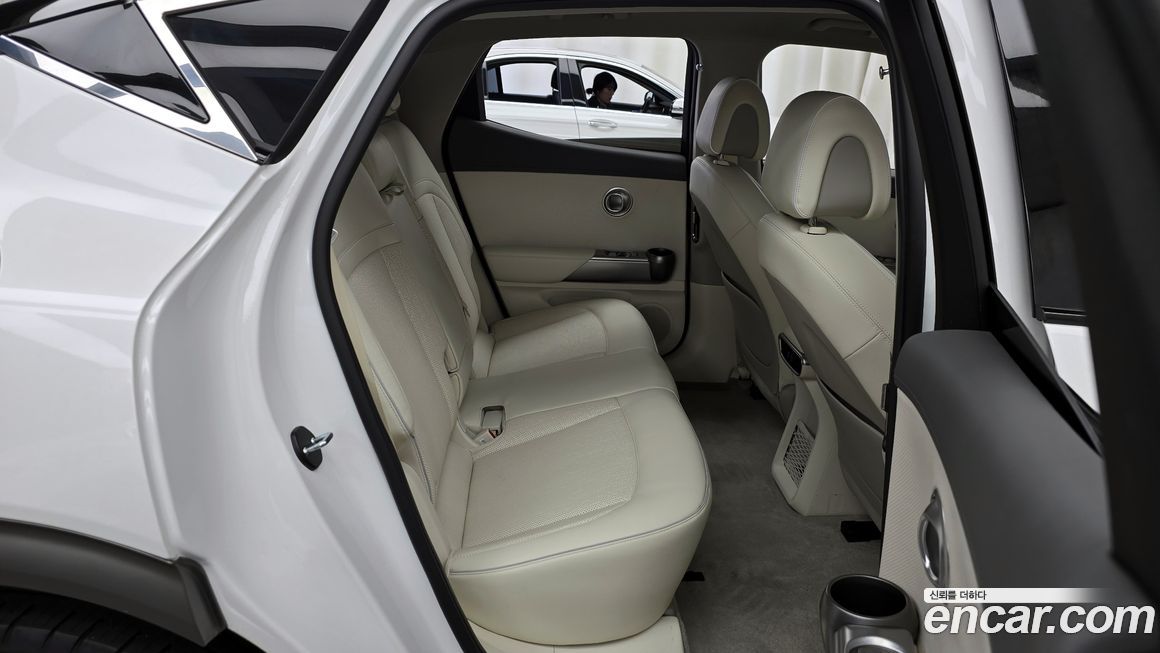 Genesis GV60 2023