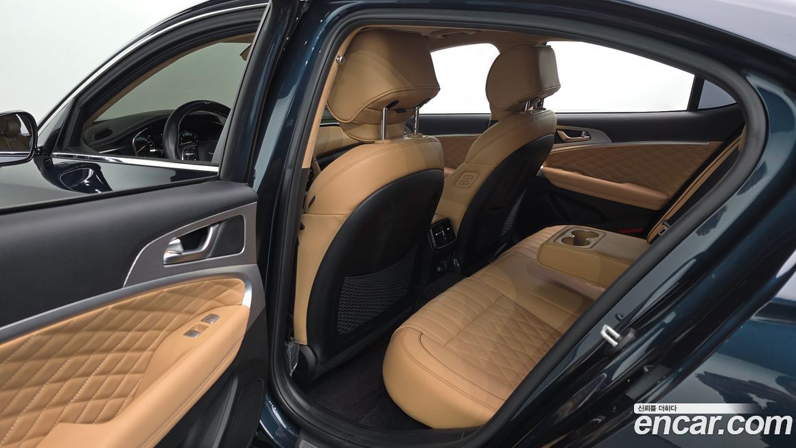 Genesis G70 2021