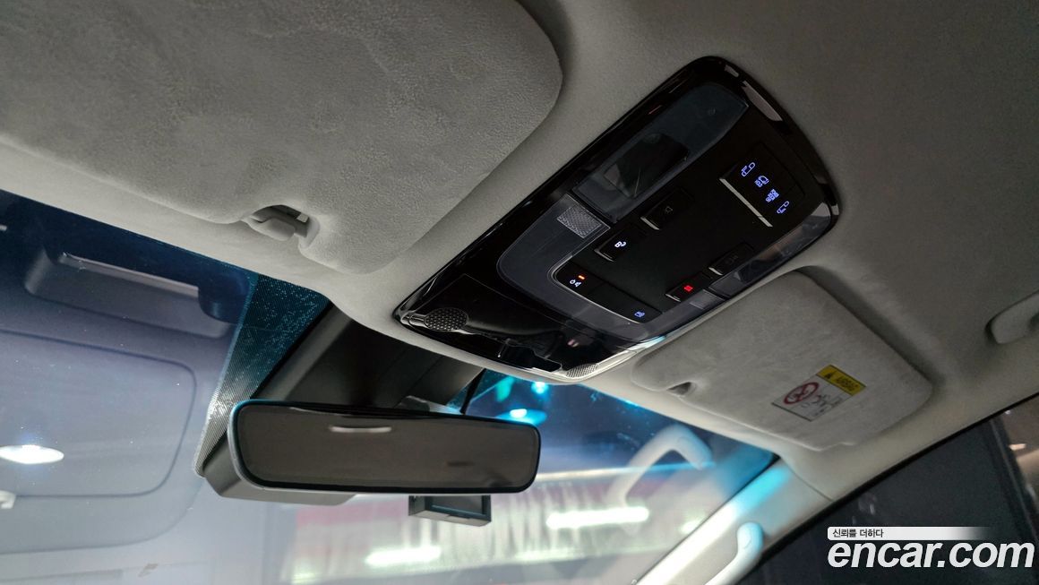 Hyundai Staria 2022