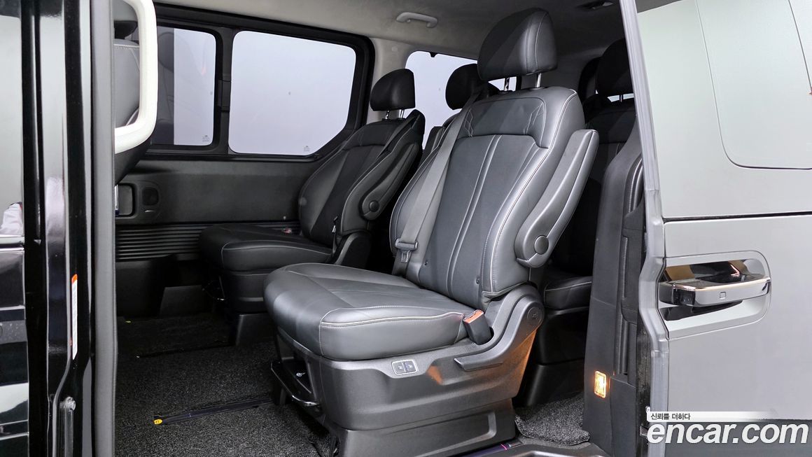 Hyundai Staria 2022