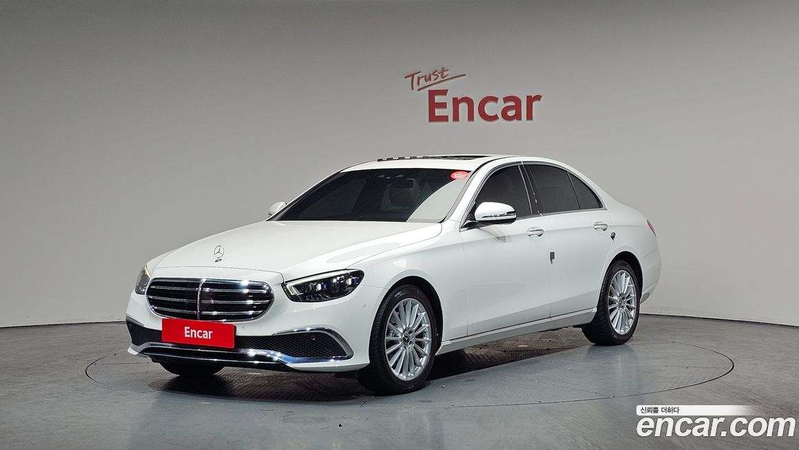 Mercedes-Benz E-Class 2021