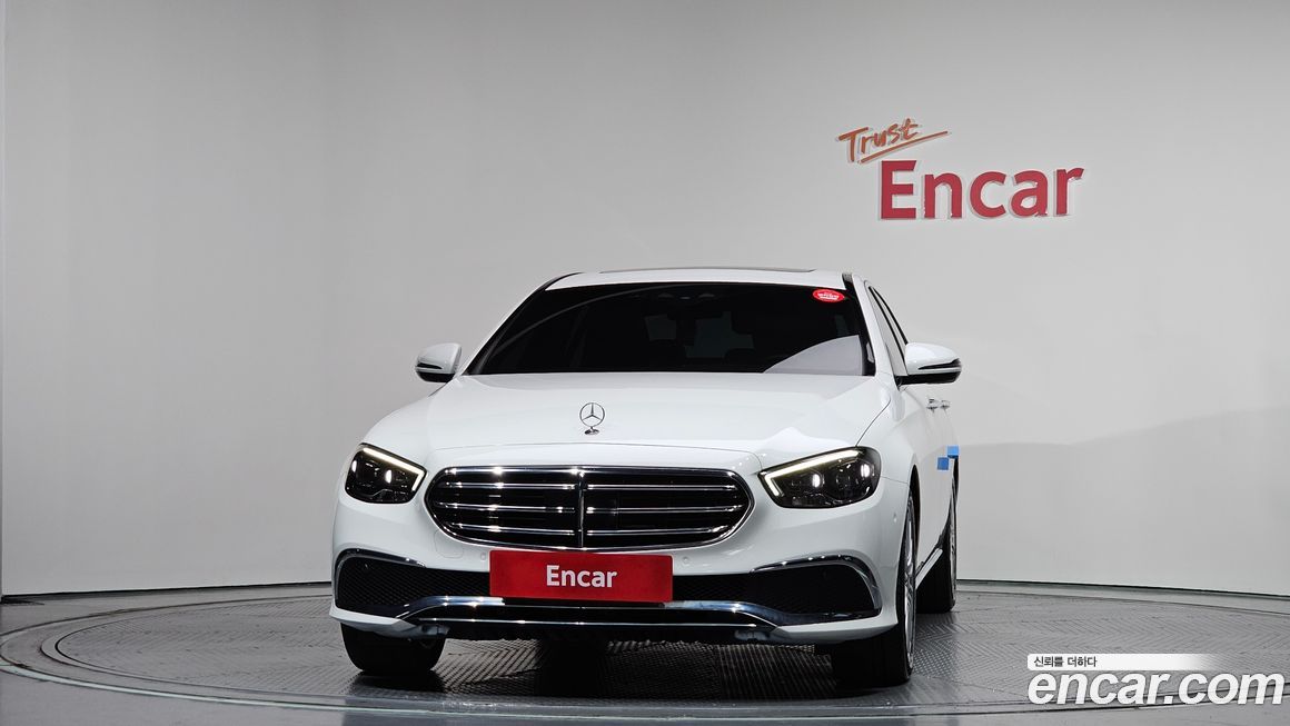 Mercedes-Benz E-Class 2021