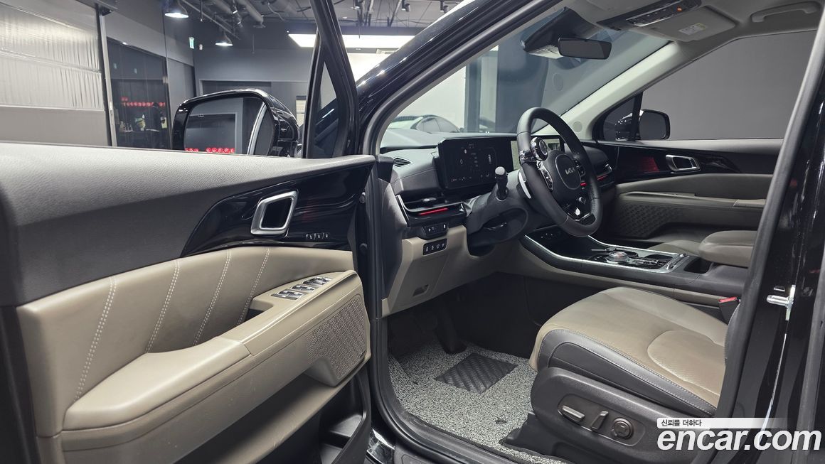 Kia Canival 2025