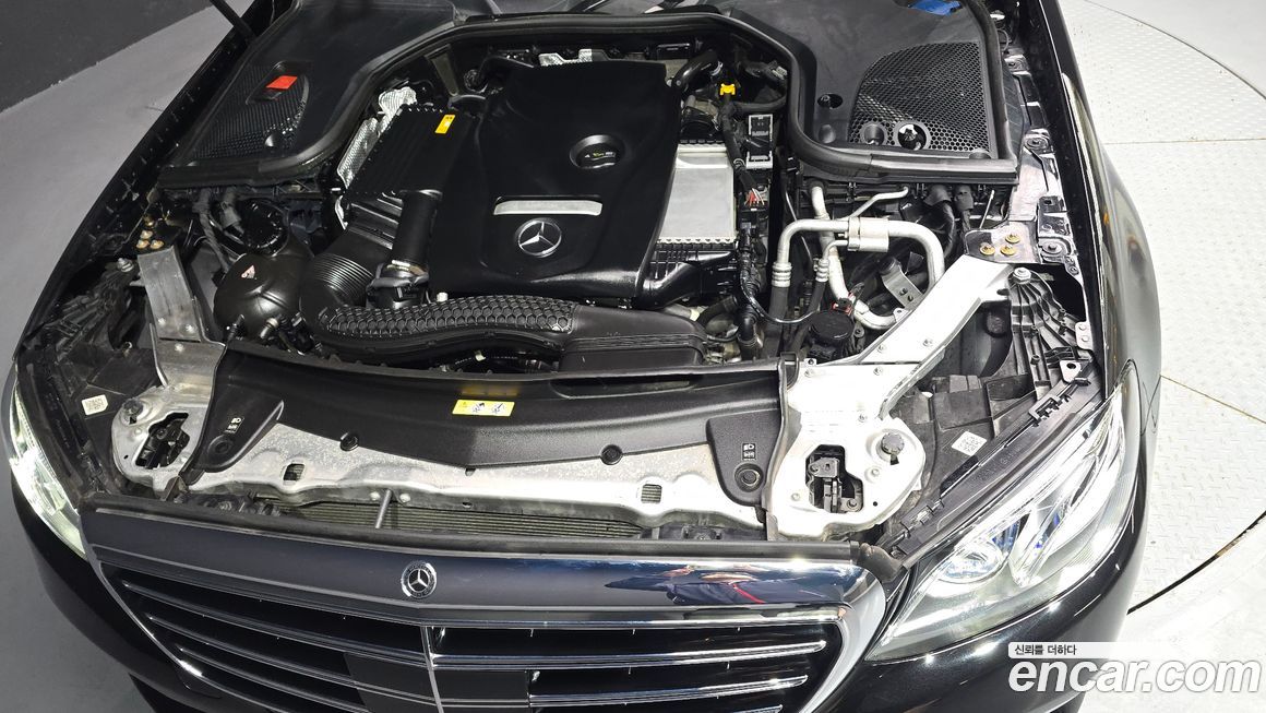 Mercedes-Benz E-Class 2020