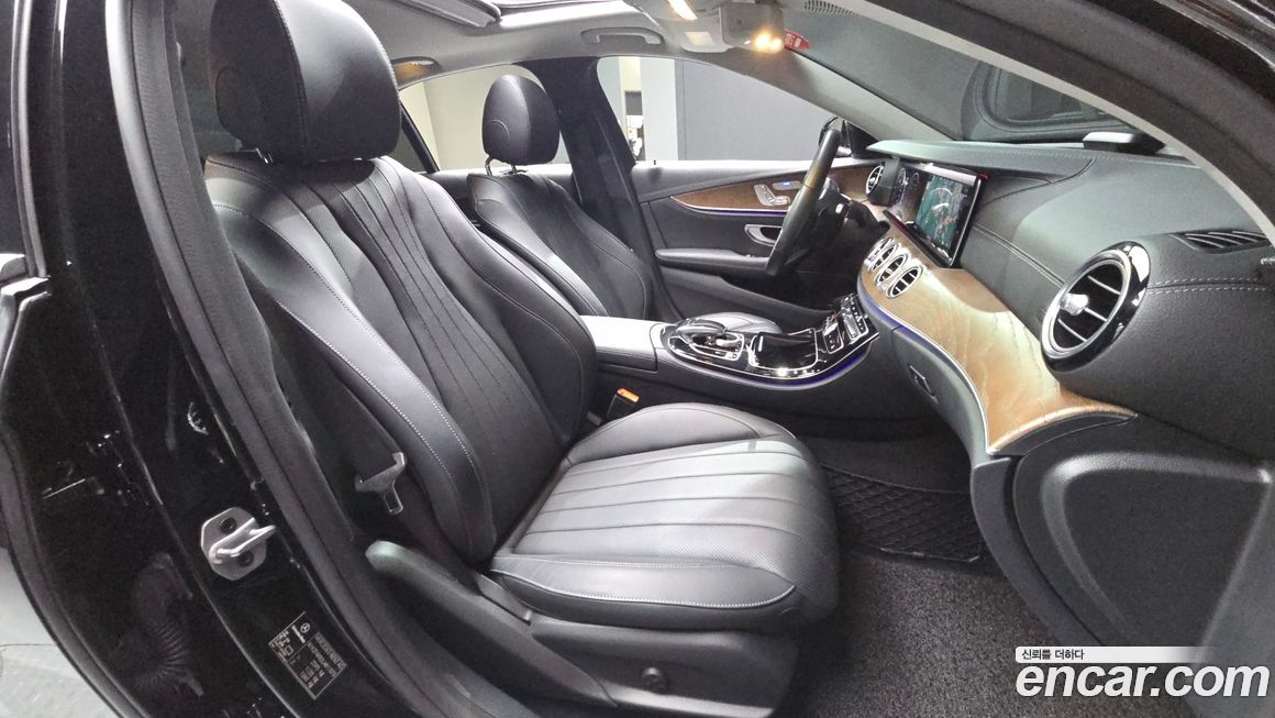 Mercedes-Benz E-Class 2020