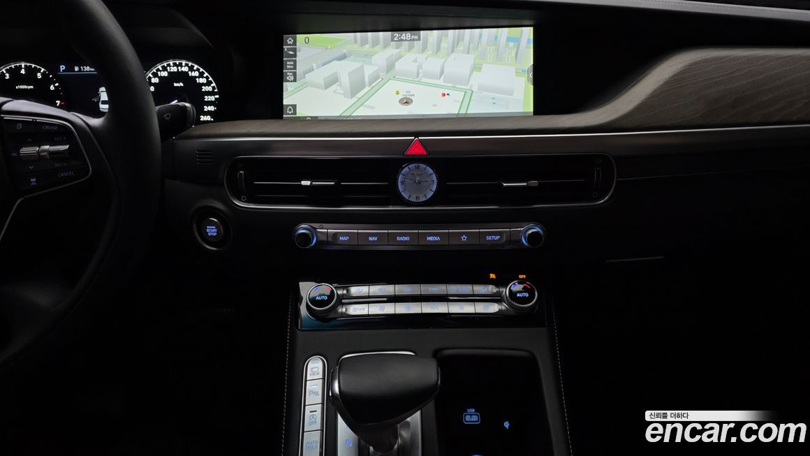 Genesis G90 2021