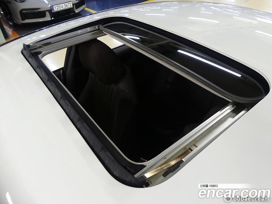 Mercedes-Benz CLS-Class 2019