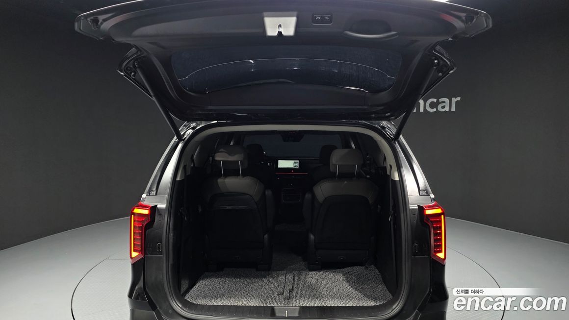 Kia Canival 2025