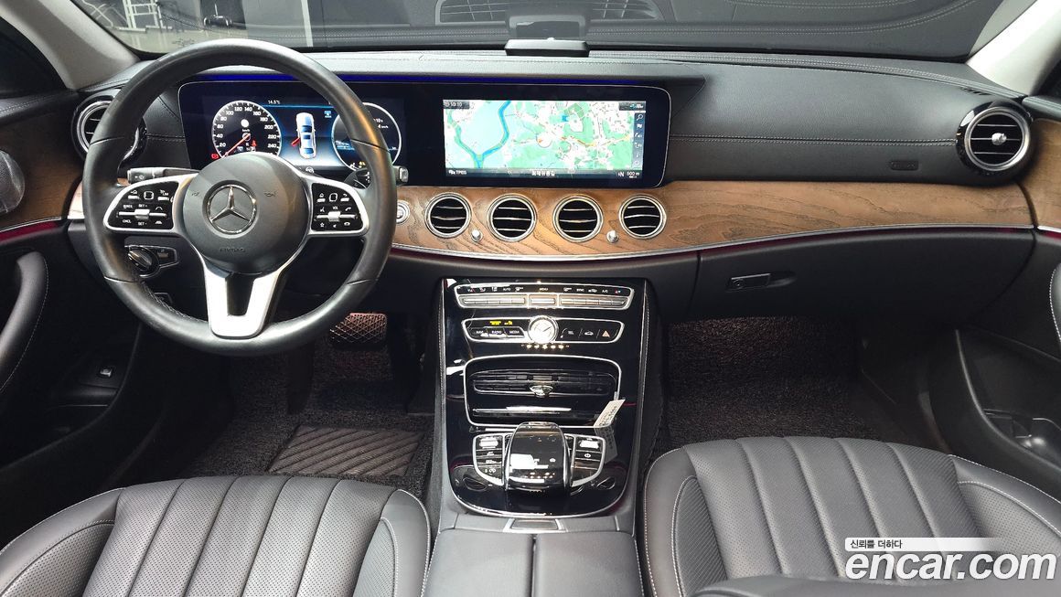 Mercedes-Benz E-Class 2020