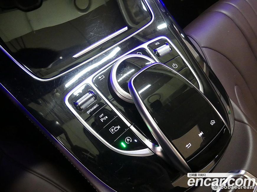 Mercedes-Benz CLS-Class 2019